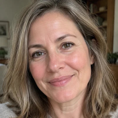 Linda Carter, a fictional character